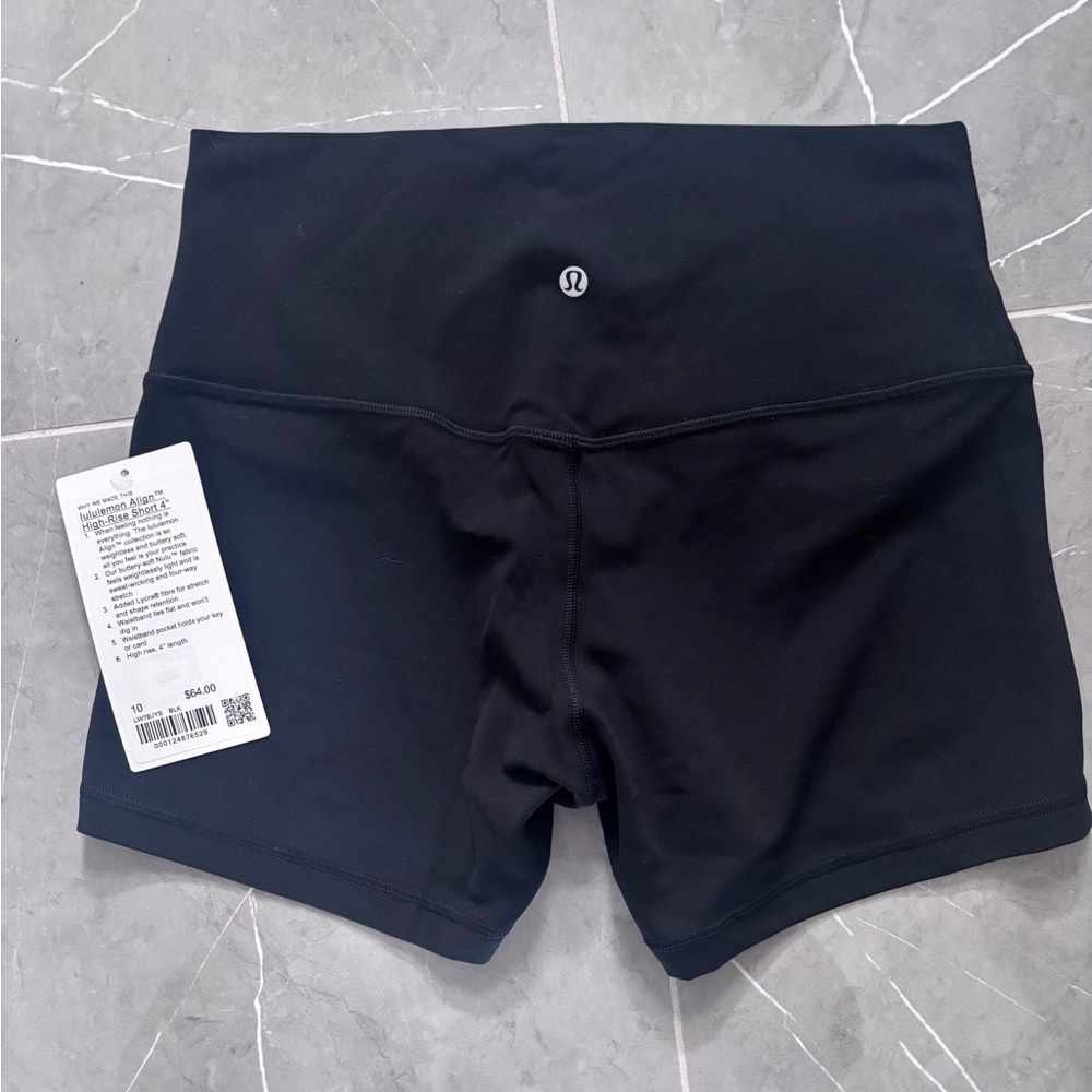 🖤 Align 4” black shorts